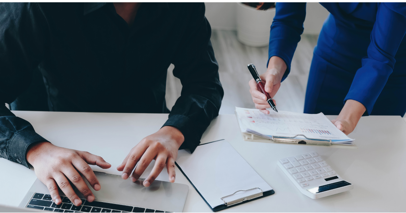 Team Collaboration Work Desk E1727734050553